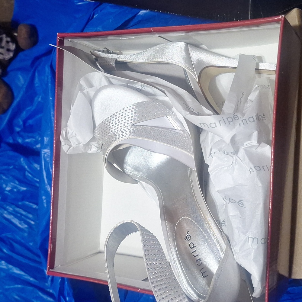 MARIPE` HEELS - Picture 3 of 8